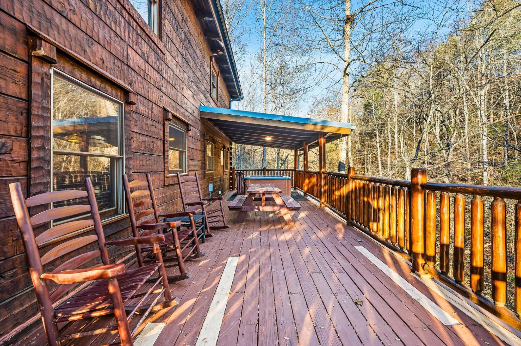 Mountain Laurel Holiday Home Gatlinburg Extérieur photo
