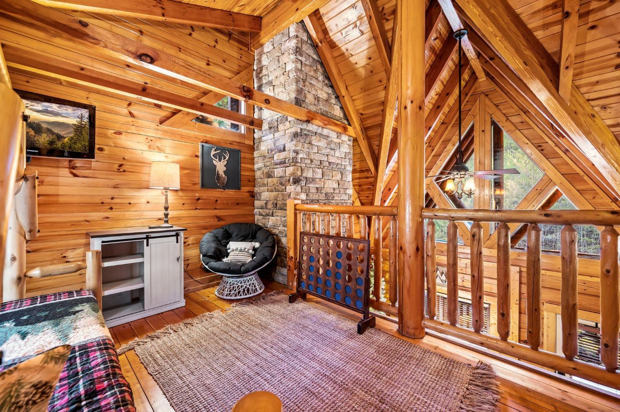 Mountain Laurel Holiday Home Gatlinburg Extérieur photo